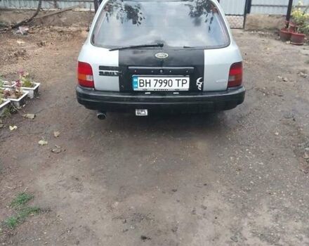 Серый Форд Сиерра, объемом двигателя 2 л и пробегом 150 тыс. км за 1400 $, фото 15 на Automoto.ua
