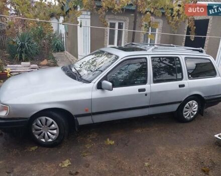 Серый Форд Сиерра, объемом двигателя 2 л и пробегом 150 тыс. км за 1400 $, фото 11 на Automoto.ua