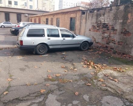 Сірий Форд Сієрра, об'ємом двигуна 2 л та пробігом 1 тис. км за 1400 $, фото 3 на Automoto.ua