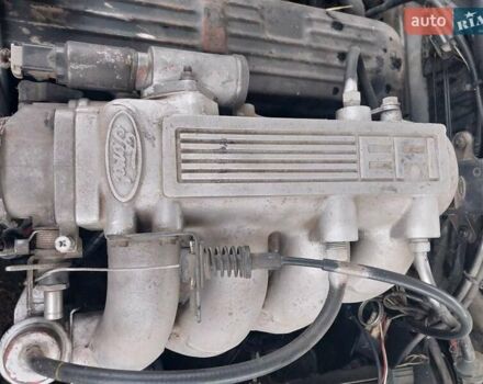 Серый Форд Сиерра, объемом двигателя 2 л и пробегом 150 тыс. км за 1400 $, фото 6 на Automoto.ua