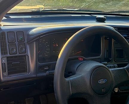 Сірий Форд Сієрра, об'ємом двигуна 2 л та пробігом 250 тис. км за 1500 $, фото 4 на Automoto.ua