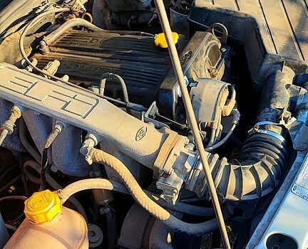 Сірий Форд Сієрра, об'ємом двигуна 2 л та пробігом 250 тис. км за 1500 $, фото 2 на Automoto.ua