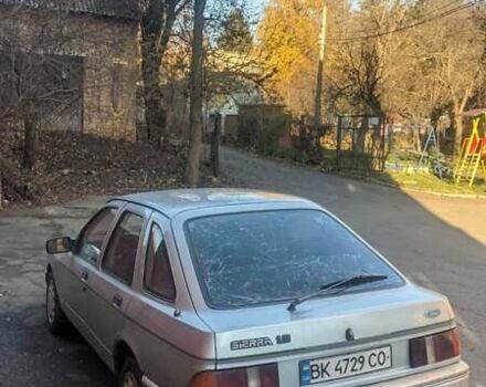Серый Форд Сиерра, объемом двигателя 2 л и пробегом 300 тыс. км за 950 $, фото 5 на Automoto.ua