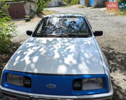 Серый Форд Сиерра, объемом двигателя 1.6 л и пробегом 10 тыс. км за 2000 $, фото 1 на Automoto.ua