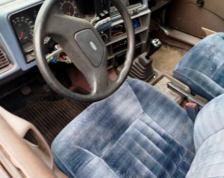 Серый Форд Сиерра, объемом двигателя 0 л и пробегом 0 тыс. км за 500 $, фото 6 на Automoto.ua