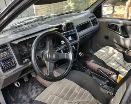 Серый Форд Сиерра, объемом двигателя 2 л и пробегом 400 тыс. км за 1000 $, фото 7 на Automoto.ua