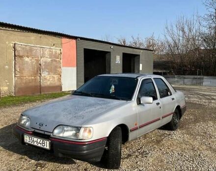 Серый Форд Сиерра, объемом двигателя 2 л и пробегом 250 тыс. км за 1240 $, фото 4 на Automoto.ua