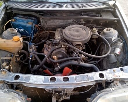 Серый Форд Сиерра, объемом двигателя 1.6 л и пробегом 1 тыс. км за 900 $, фото 2 на Automoto.ua