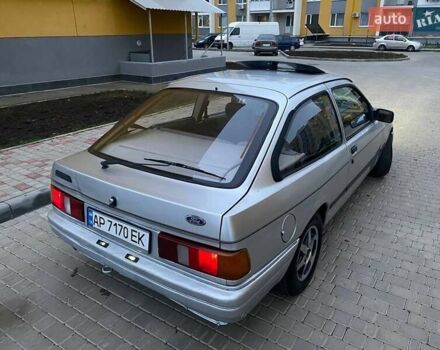 Серый Форд Сиерра, объемом двигателя 1.6 л и пробегом 150 тыс. км за 1650 $, фото 10 на Automoto.ua