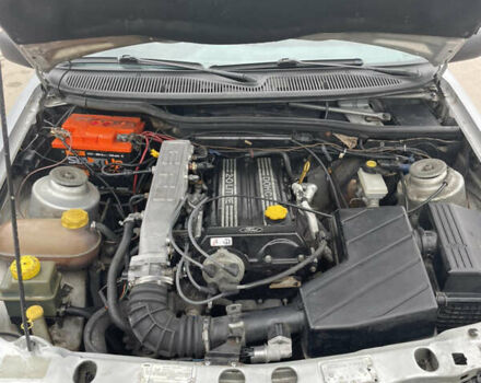 Серый Форд Сиерра, объемом двигателя 2 л и пробегом 80 тыс. км за 1300 $, фото 15 на Automoto.ua