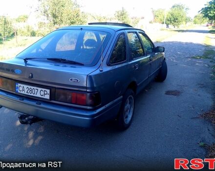 Форд Сиерра 1990 в Черкассах на Automoto.ua Серый Форд Сиерра, объемом двигателя 2 л и пробегом 0 тыс. км за 670 $, фото 2 на Automoto.ua
