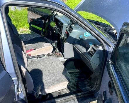 Сірий Форд Сієрра, об'ємом двигуна 2 л та пробігом 300 тис. км за 900 $, фото 2 на Automoto.ua