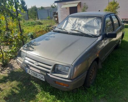 Серый Форд Сиерра, объемом двигателя 2 л и пробегом 10 тыс. км за 1400 $, фото 1 на Automoto.ua