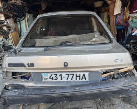 Серый Форд Сиерра, объемом двигателя 1.6 л и пробегом 1 тыс. км за 550 $, фото 1 на Automoto.ua