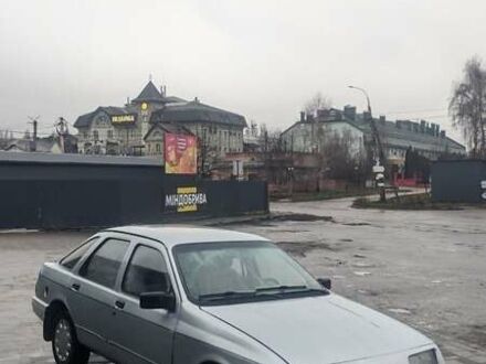 Серый Форд Сиерра, объемом двигателя 2 л и пробегом 300 тыс. км за 750 $, фото 1 на Automoto.ua