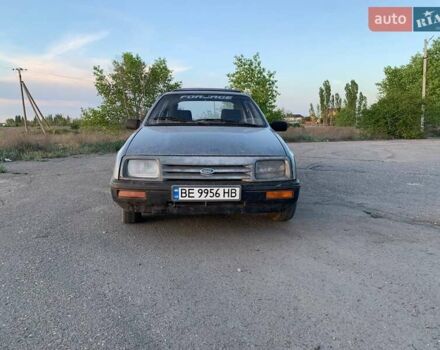Сірий Форд Сієрра, об'ємом двигуна 1.6 л та пробігом 400 тис. км за 1000 $, фото 1 на Automoto.ua