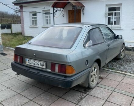 Сірий Форд Сієрра, об'ємом двигуна 2 л та пробігом 500 тис. км за 827 $, фото 1 на Automoto.ua
