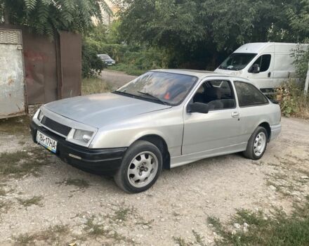 Серый Форд Сиерра, объемом двигателя 2 л и пробегом 300 тыс. км за 849 $, фото 1 на Automoto.ua