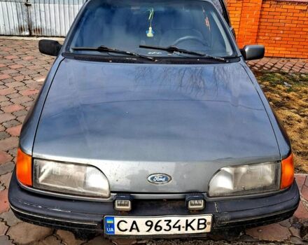 Серый Форд Сиерра, объемом двигателя 2.3 л и пробегом 0 тыс. км за 750 $, фото 1 на Automoto.ua