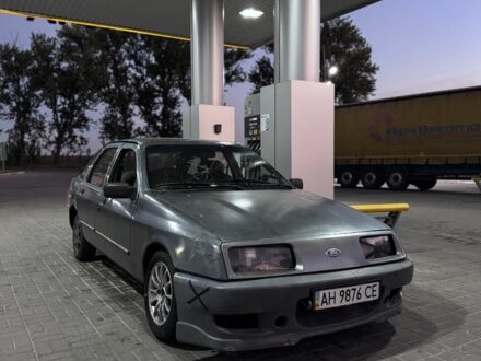 Серый Форд Сиерра, объемом двигателя 2 л и пробегом 333 тыс. км за 450 $, фото 1 на Automoto.ua