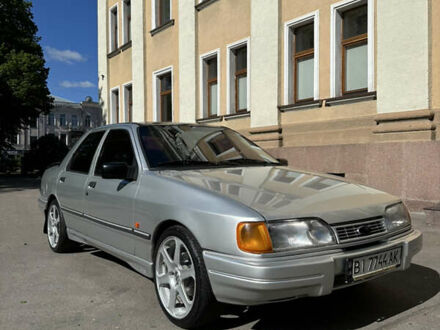 Форд Сиерра 1987 в Полтаве на Automoto.ua Серый Форд Сиерра, объемом двигателя 2 л и пробегом 120 тыс. км за 2500 $, фото 1 на Automoto.ua