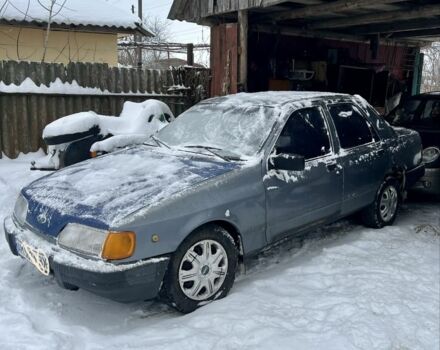 Серый Форд Сиерра, объемом двигателя 0 л и пробегом 400 тыс. км за 800 $, фото 1 на Automoto.ua