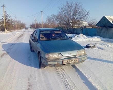 Серый Форд Сиерра, объемом двигателя 0 л и пробегом 111 тыс. км за 347 $, фото 1 на Automoto.ua