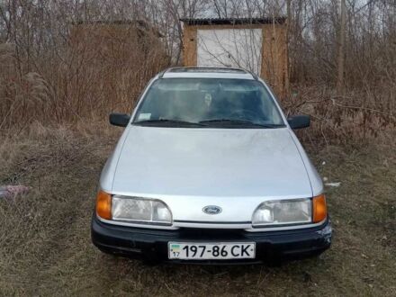 Форд Сиерра 1988 в Гадяче на Automoto.ua Серый Форд Сиерра, объемом двигателя 2 л и пробегом 300 тыс. км за 900 $, фото 1 на Automoto.ua