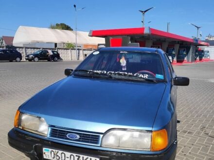 Форд Сиерра 1988 в Борисполе на Automoto.ua Серый Форд Сиерра, объемом двигателя 2 л и пробегом 500 тыс. км за 800 $, фото 1 на Automoto.ua