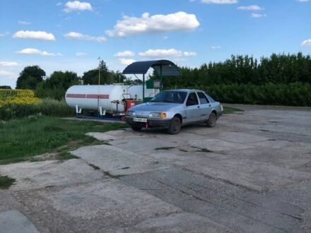 Форд Сиерра 1988 в Бердичеве на Automoto.ua Серый Форд Сиерра, объемом двигателя 1.8 л и пробегом 72 тыс. км за 480 $, фото 1 на Automoto.ua