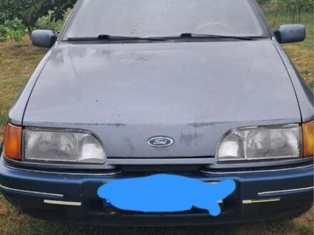 Форд Сиерра 1988 в Умани на Automoto.ua Серый Форд Сиерра, объемом двигателя 2 л и пробегом 300 тыс. км за 800 $, фото 1 на Automoto.ua