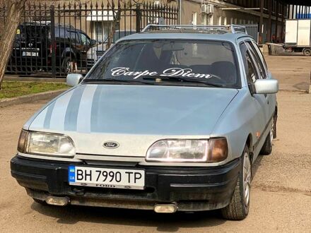 Форд Сиерра 1989 в Одессе на Automoto.ua Серый Форд Сиерра, объемом двигателя 2 л и пробегом 240 тыс. км за 1200 $, фото 1 на Automoto.ua