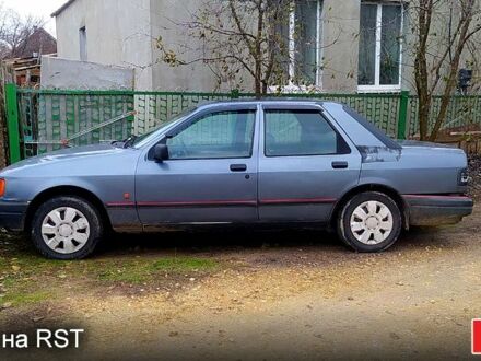 Форд Сиерра 1990 в Херсоне на Automoto.ua Серый Форд Сиерра, объемом двигателя 2 л и пробегом 100 тыс. км за 900 $, фото 1 на Automoto.ua