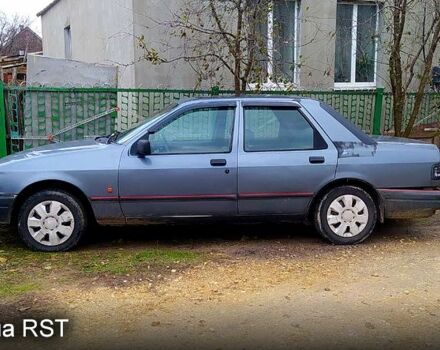Сірий Форд Сієрра, об'ємом двигуна 2 л та пробігом 100 тис. км за 900 $, фото 1 на Automoto.ua