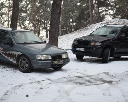 Серый Форд Сиерра, объемом двигателя 2 л и пробегом 350 тыс. км за 1200 $, фото 1 на Automoto.ua