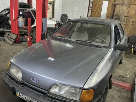 Серый Форд Сиерра, объемом двигателя 2 л и пробегом 200 тыс. км за 350 $, фото 1 на Automoto.ua