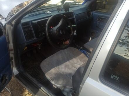 Форд Сиерра 1990 в Софиевке на Automoto.ua Серый Форд Сиерра, объемом двигателя 2 л и пробегом 13 тыс. км за 716 $, фото 1 на Automoto.ua