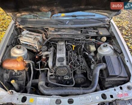 Серый Форд Сиерра, объемом двигателя 1.8 л и пробегом 97 тыс. км за 1100 $, фото 1 на Automoto.ua