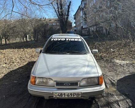 Серый Форд Сиерра, объемом двигателя 2 л и пробегом 300 тыс. км за 950 $, фото 1 на Automoto.ua