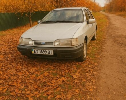 Серый Форд Сиерра, объемом двигателя 1.6 л и пробегом 19 тыс. км за 597 $, фото 1 на Automoto.ua