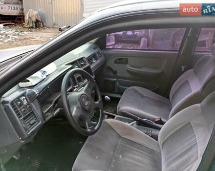 Сірий Форд Сієрра, об'ємом двигуна 2 л та пробігом 300 тис. км за 1100 $, фото 1 на Automoto.ua