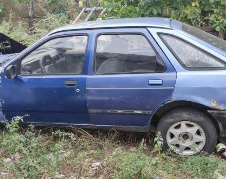 Синій Форд Сієрра, об'ємом двигуна 1.6 л та пробігом 100 тис. км за 357 $, фото 1 на Automoto.ua