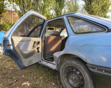 Форд Сиерра 1985 в Днепре (Днепропетровске) на Automoto.ua Синий Форд Сиерра, объемом двигателя 1.8 л и пробегом 500 тыс. км за 950 $, фото 10 на Automoto.ua