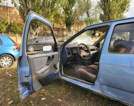 Форд Сиерра 1985 в Днепре (Днепропетровске) на Automoto.ua Синий Форд Сиерра, объемом двигателя 1.8 л и пробегом 500 тыс. км за 950 $, фото 11 на Automoto.ua