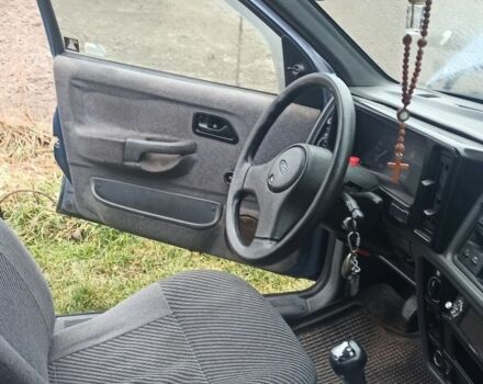 Синий Форд Сиерра, объемом двигателя 2 л и пробегом 31 тыс. км за 500 $, фото 7 на Automoto.ua