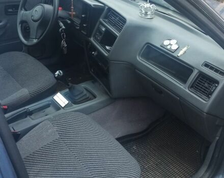 Синий Форд Сиерра, объемом двигателя 2 л и пробегом 31 тыс. км за 500 $, фото 1 на Automoto.ua