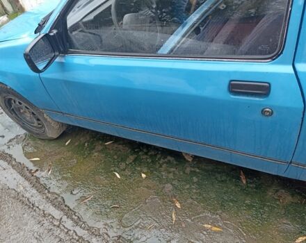 Синій Форд Сієрра, об'ємом двигуна 2 л та пробігом 142 тис. км за 400 $, фото 6 на Automoto.ua
