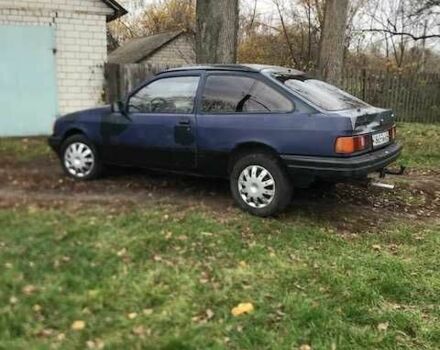 Синий Форд Сиерра, объемом двигателя 2 л и пробегом 270 тыс. км за 609 $, фото 6 на Automoto.ua