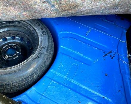 Синий Форд Сиерра, объемом двигателя 1.8 л и пробегом 190 тыс. км за 1100 $, фото 5 на Automoto.ua