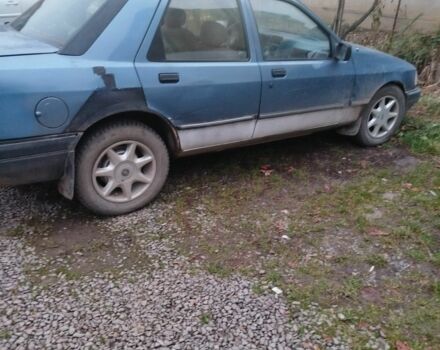 Синий Форд Сиерра, объемом двигателя 2 л и пробегом 250 тыс. км за 710 $, фото 6 на Automoto.ua